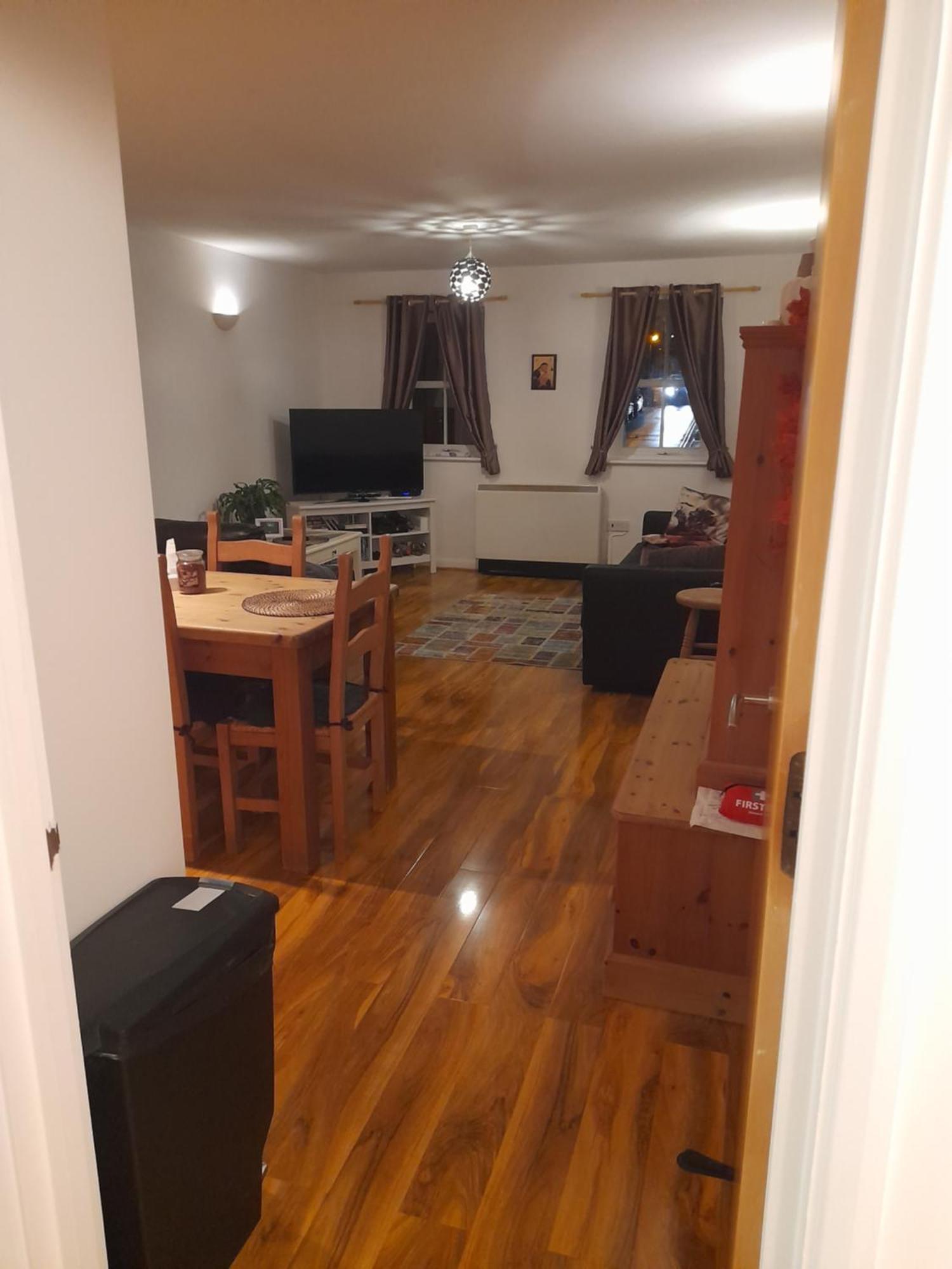 Glastonbury Town Center-Entire Apartment ภายนอก รูปภาพ