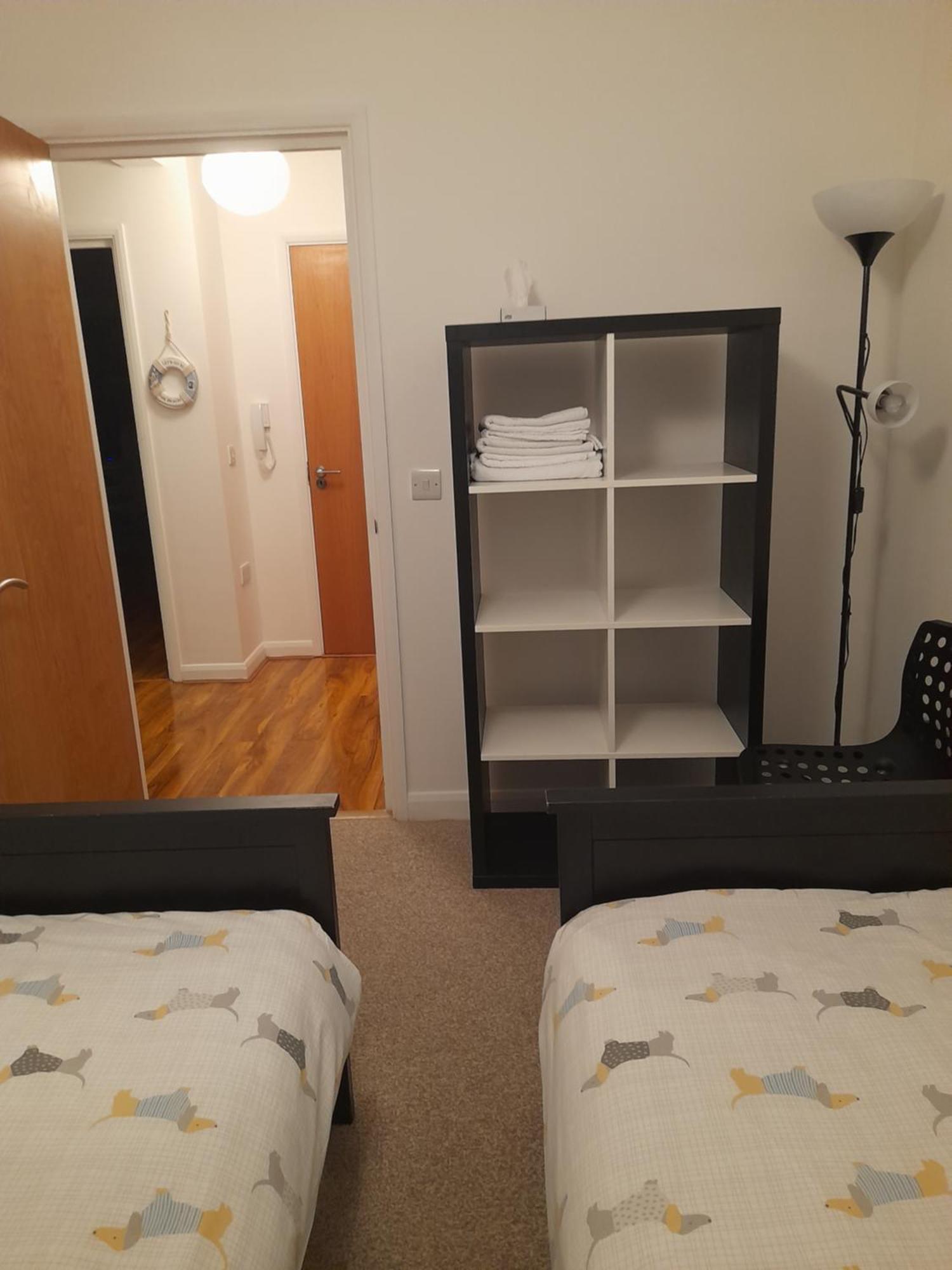 Glastonbury Town Center-Entire Apartment ภายนอก รูปภาพ